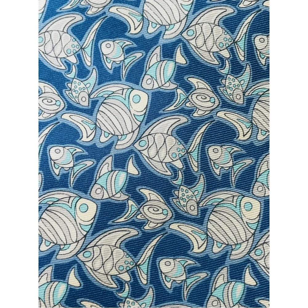 SALVATORE FERRAGAMO SILK TIE ITALY